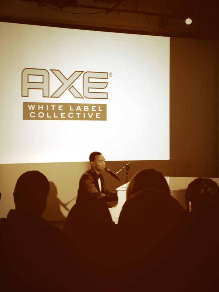Aspiring musicians have a chance to work with <a href="/johnlegend/">John Legend</a> ! Details on axewhitelabel.com #taketheleap <a href="/AXE/">Axe</a>
