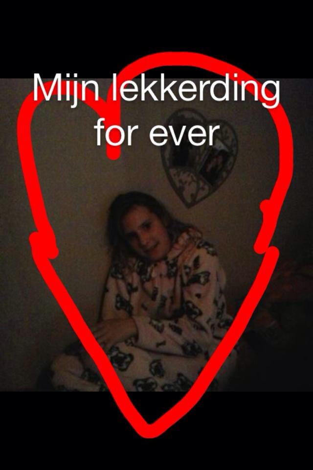 VielBas's tweet image. Sarina ik hou super veel van jou en ik wil je nooit meer kwijt schatje bevj 24/7 😍😘❤️👅💋👅💋👅💋👅