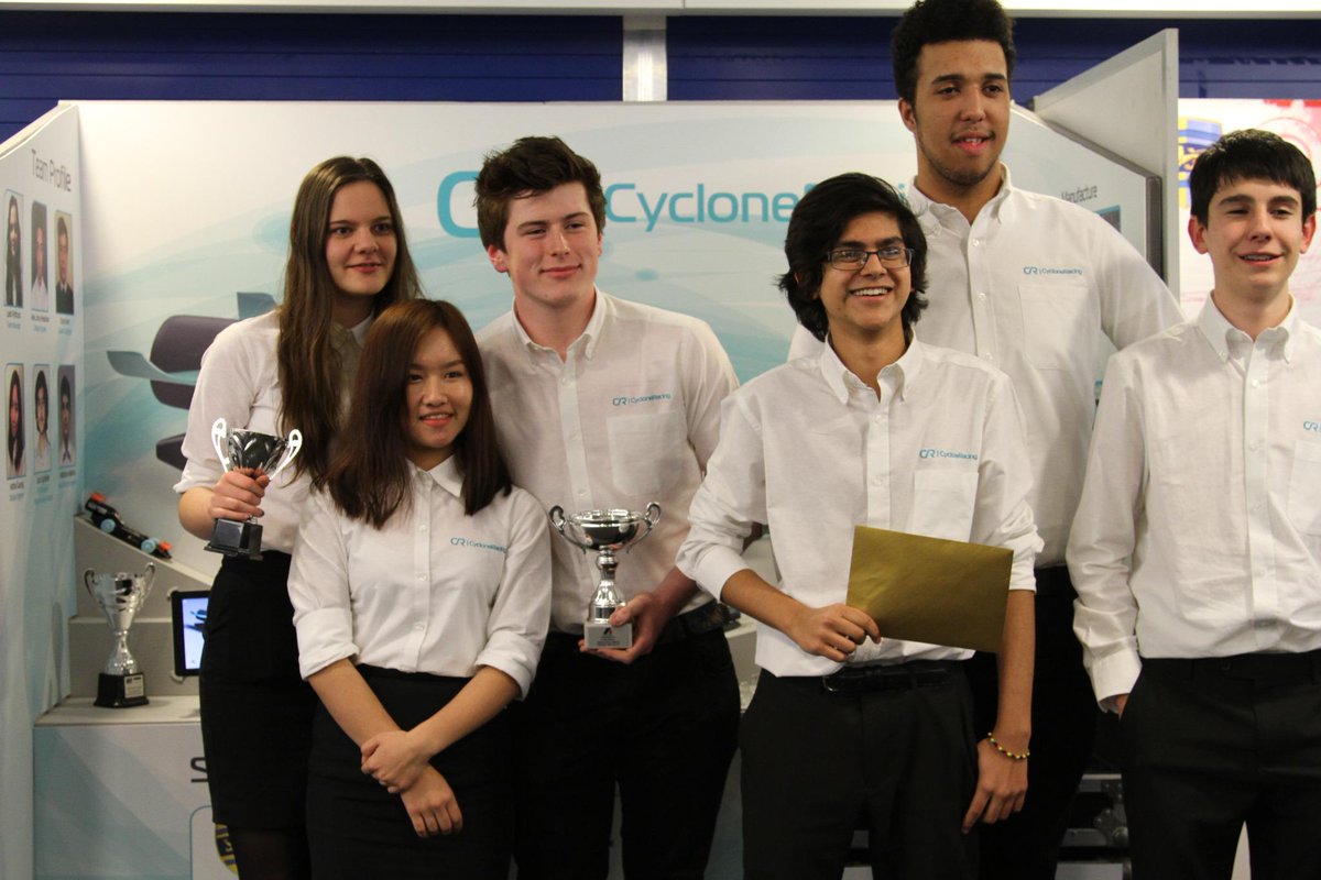 CycloneRacingUK's tweet photo. Here are a few pictures from our success at the Regional yesterday! Visit out Facebook page for more! @F1inSchoolsHQ http://t.co/qRr3RuHgzM
