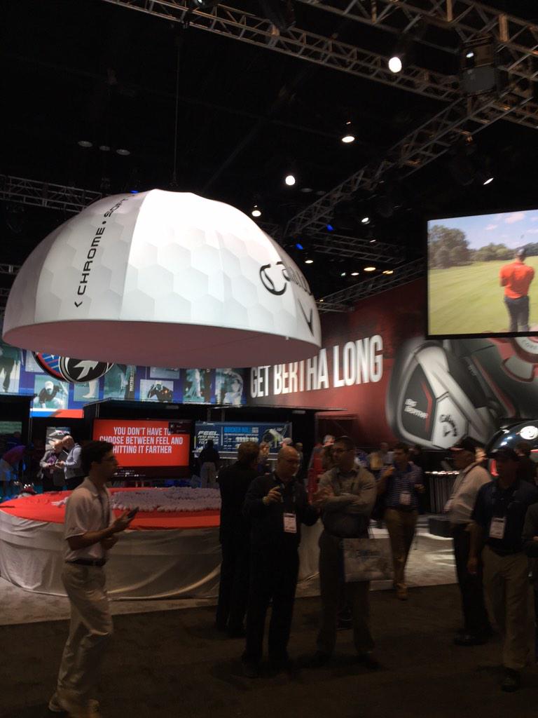 PAR365NYC's tweet photo. #PGAShow2015 such an amazing show! The golf industry certainly flexed its muscle today @STI_Turf @CallawayGolf http://t.co/Q1tnNekv35