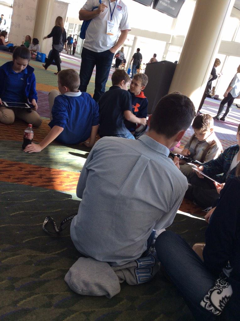 iStudentMobile's tweet photo. Watching videos! Let's see how everyone did! #whyilovetfa #FETC2015 #FAtech #iJournalist #lifecameraaction http://t.co/tH0pzSG9vQ