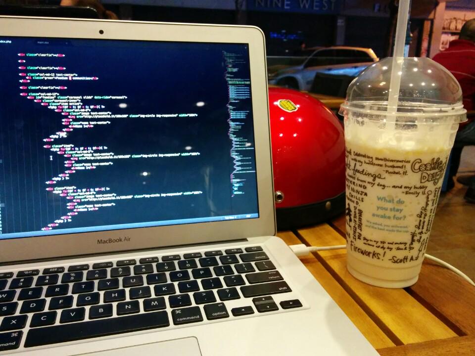 ZiadAlame's tweet image. #vanillaCode (@ Caribou Coffee in Beirut) swarmapp.com/c/hynW8Crllps