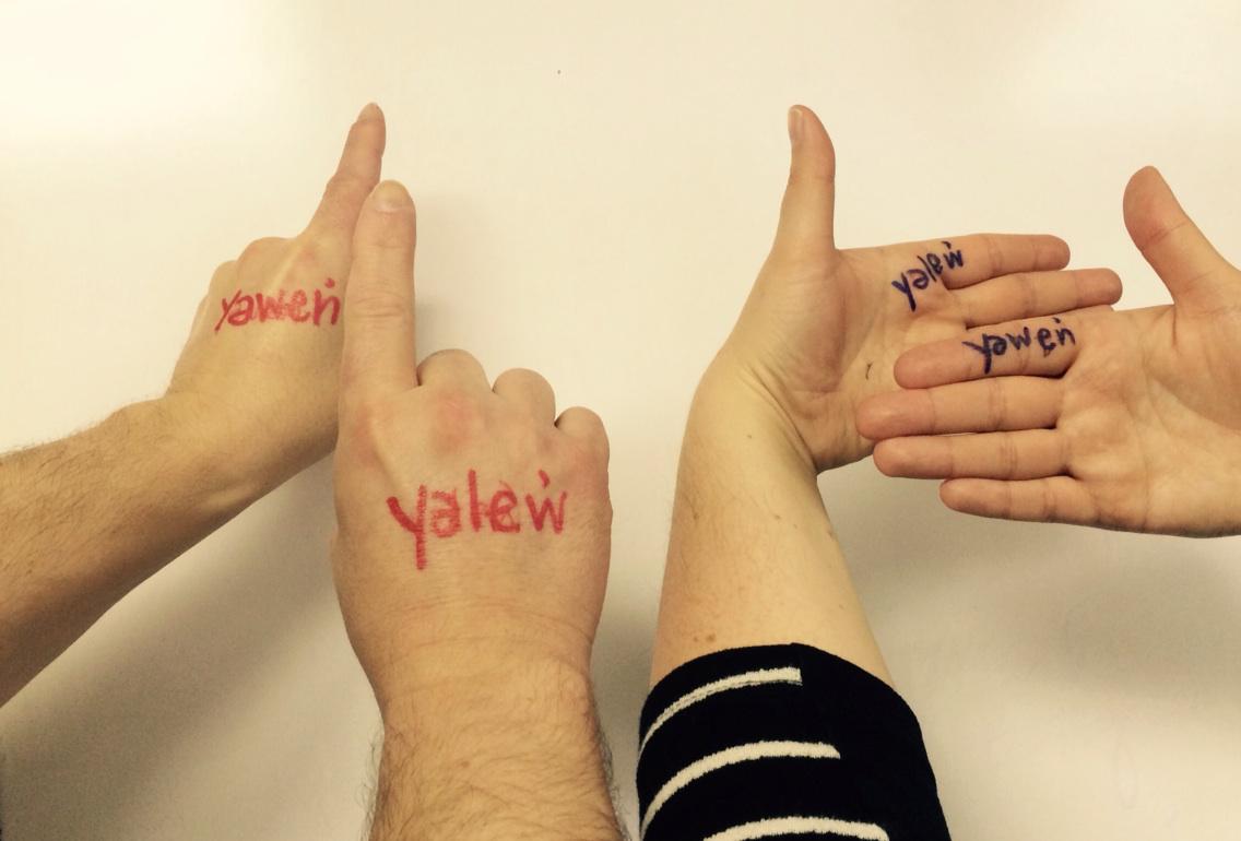 playWAYK's tweet photo. Practicing TQ: "1 word 2 meanings" @Khelsilem created a great #WAYKsetup to demonstrate the difference. http://t.co/0oomSjt8yn