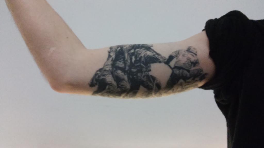 Cantona_10's tweet photo. #mutattoos @ManUtd http://t.co/Ph323GNctl