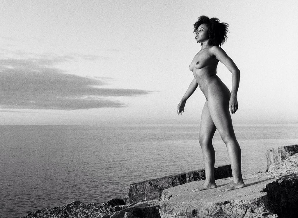 herselfdotcom's tweet image. #WCW Demi