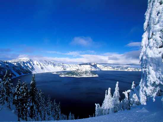 AboutOfNature's tweet photo. Danau Crater adalah sebuah danau yang terletak di Pegunungan Cascade, Oregon, Amerika Serikat. pengen kesini T.T http://t.co/aoskZqc0Bc