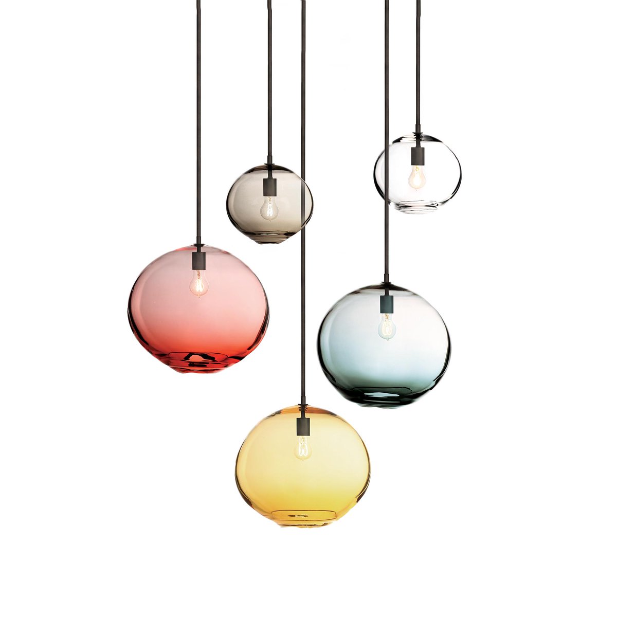 sklostudio's tweet photo. #sklostudio Float #pendants at the #LVMkt and upcoming #maisonetobjet Transparent spherical #Czech #glass #lighting http://t.co/q0vl71CB38