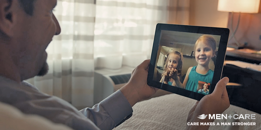 DoveMenCare's tweet photo. Care Makes a Man stronger, even when you're miles apart. #RealStrength 

Watch our film: http://t.co/opXRhxkoSV http://t.co/gHRysAlOv2