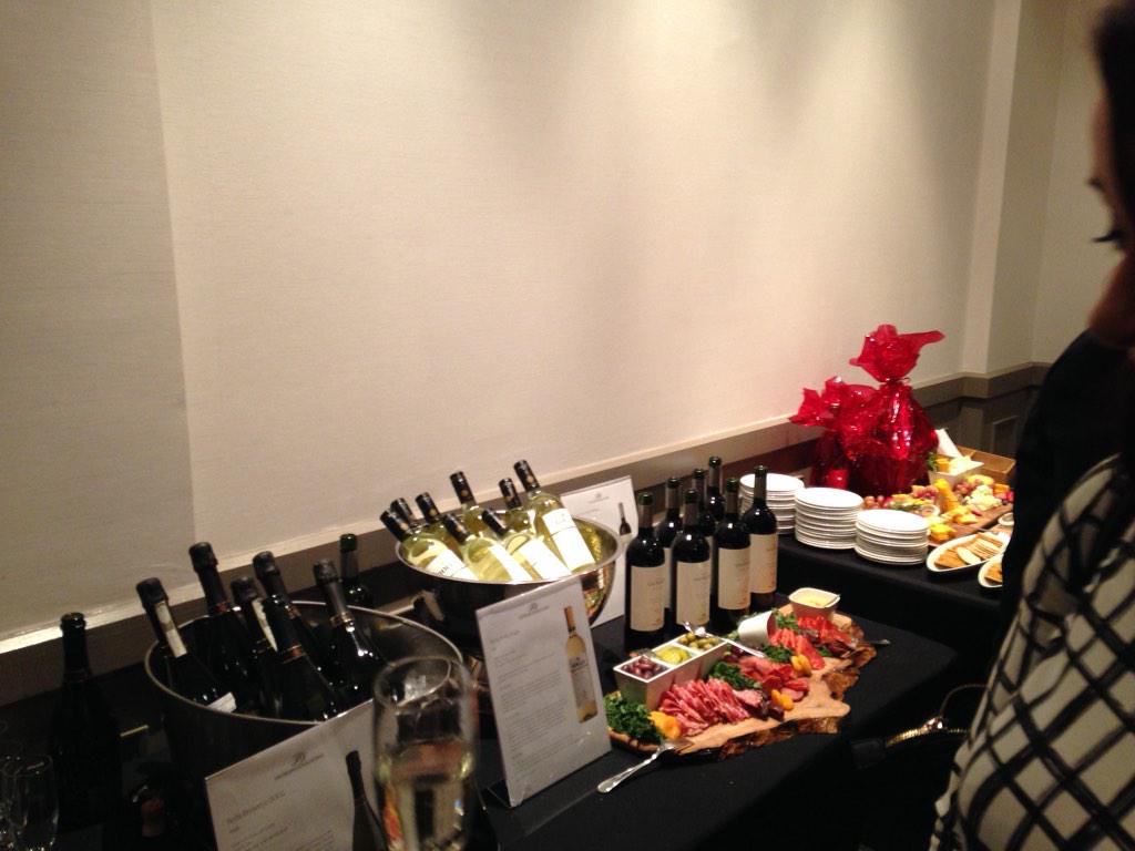 TamaraScheme's tweet photo. You should be at Content Un-Corked! Education + good food + wine = win-win situation. @IABCMaritimes http://t.co/9ci1QOMp2r