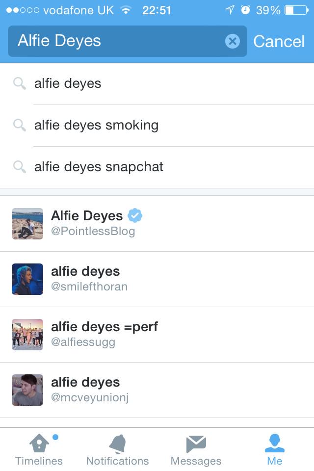OfficialFDalyUK's tweet photo. @PointlessBlog have you been smoking because it comes up as most searched! http://t.co/6c759Z44wL