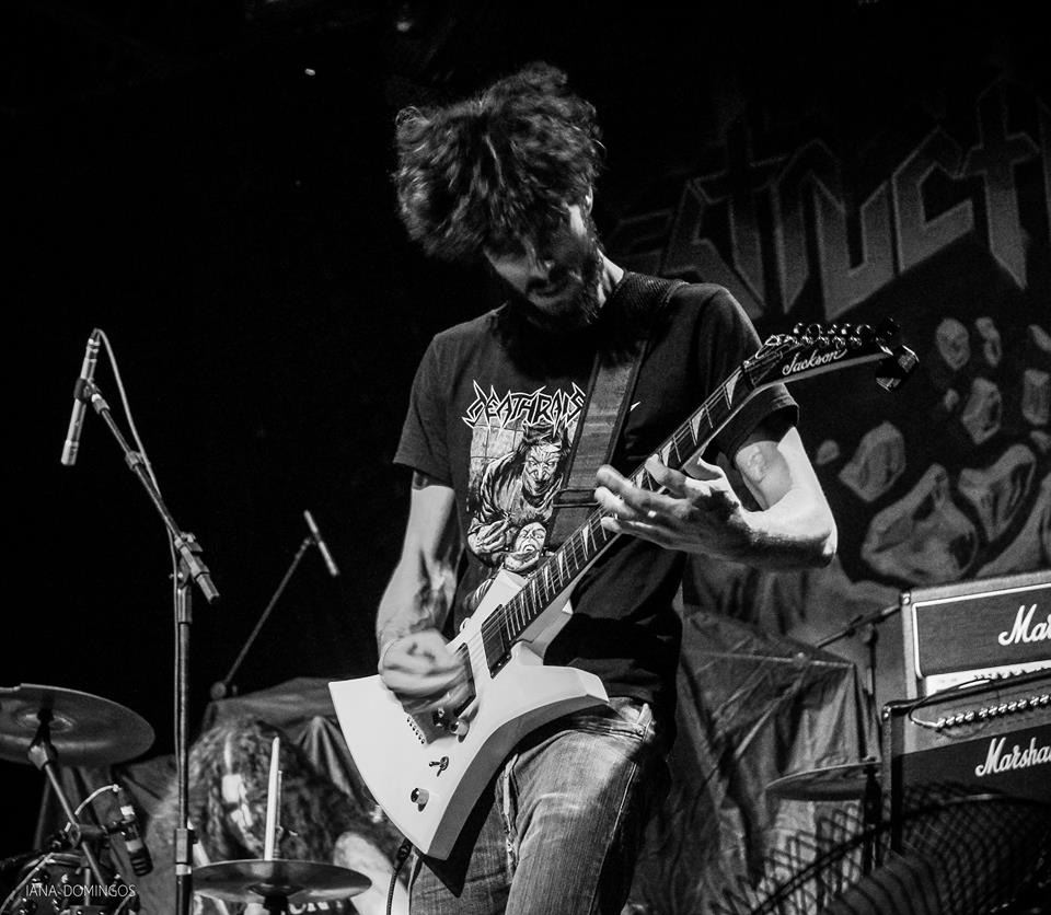 deathraiser666's tweet image. Ramon - Guitar
Opening for Destruction - Belo Horizonte 2014.
Photo by: Iana Domingos
#Deathraiser #thrashmetal