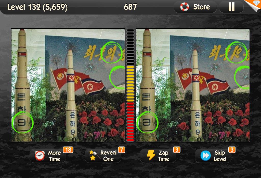 Pelonica11's tweet photo. Retweet this if you can spot a difference on this level of #WhatsTheDifference! http://t.co/Ok7YhIhT0o http://t.co/P5rRKpdOUA