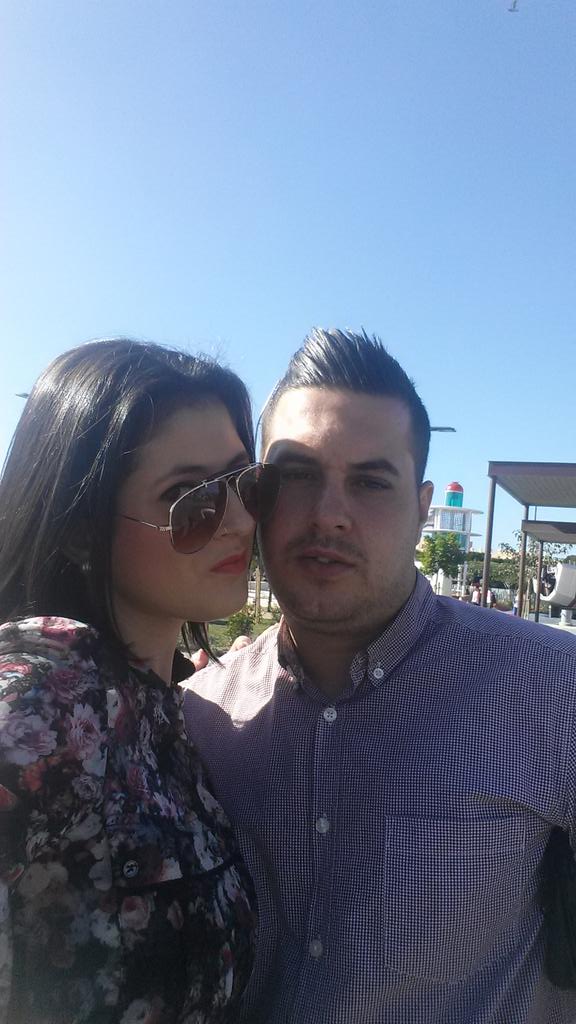 LUISAZAHARA's tweet photo. @azaharayluis15  yo tambien te quiero http://t.co/r6K338YyrY