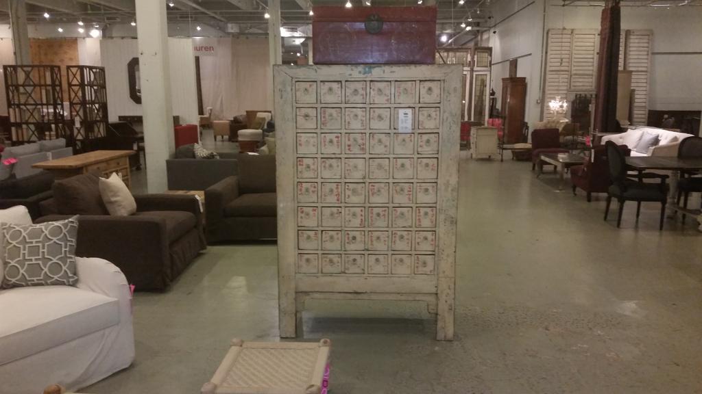 maliksellfurn's tweet image. #AbcHome #WinterTagSale