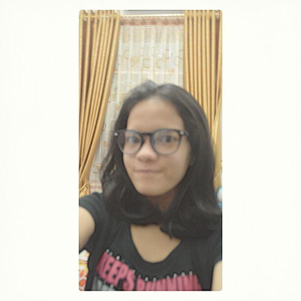 desiprnms's tweet photo. Me again http://t.co/v9y2NaLW66