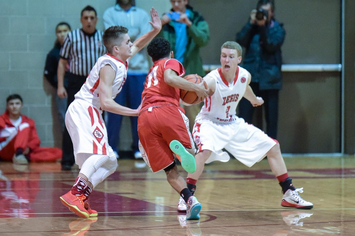 9Preps's tweet photo. @RJ_Media @RJBasketball1 PHOTOS: Denver East @ Regis Jesuit boys basketball http://t.co/b7VUNxmYSK @RegisJesuitHS http://t.co/3ZWzoUq3Zg
