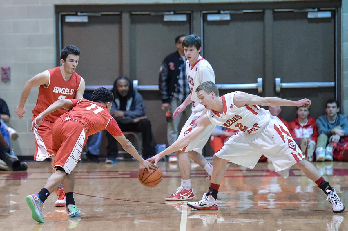9Preps's tweet photo. @RJ_Media @RJBasketball1 PHOTOS: Denver East @ Regis Jesuit boys basketball http://t.co/b7VUNxmYSK @RegisJesuitHS http://t.co/3ZWzoUq3Zg