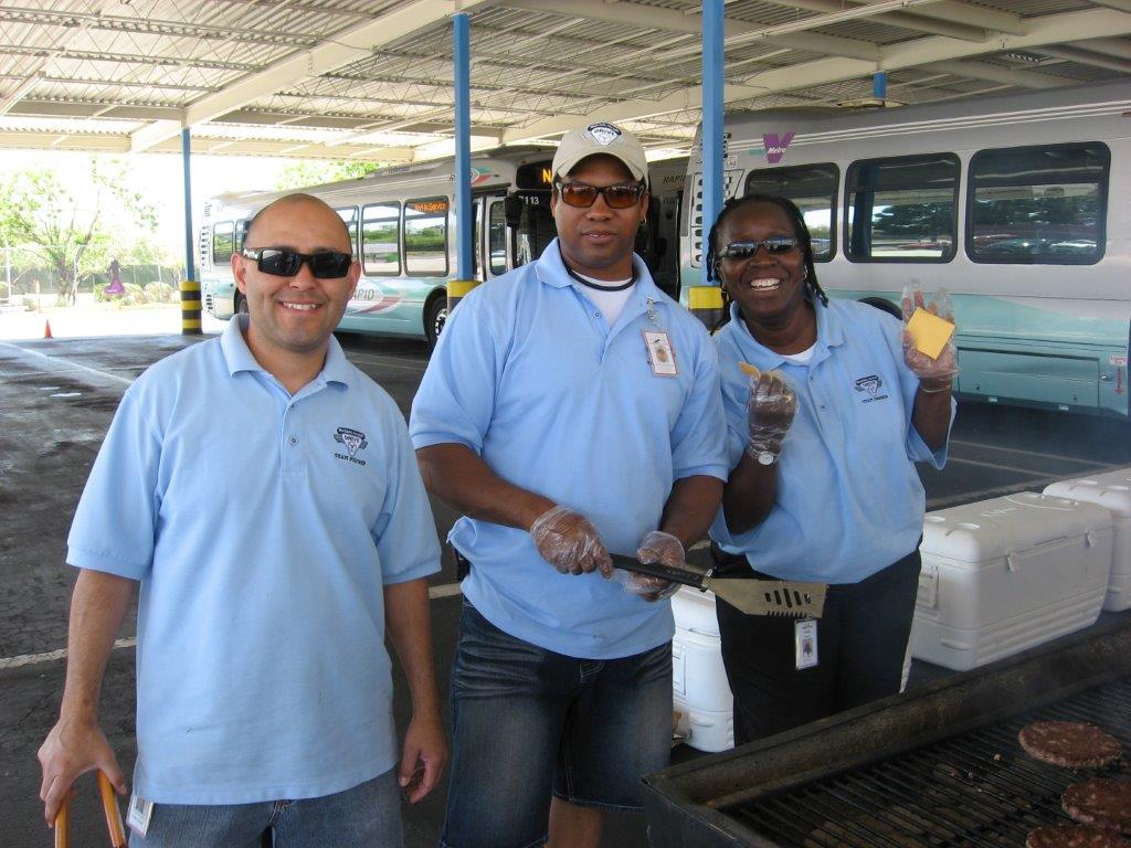 Transdev_AZ's tweet image. @TransdevAZ employees “DRIVE” our saftey. They have earned over $116K from identifying and solving safety issues.