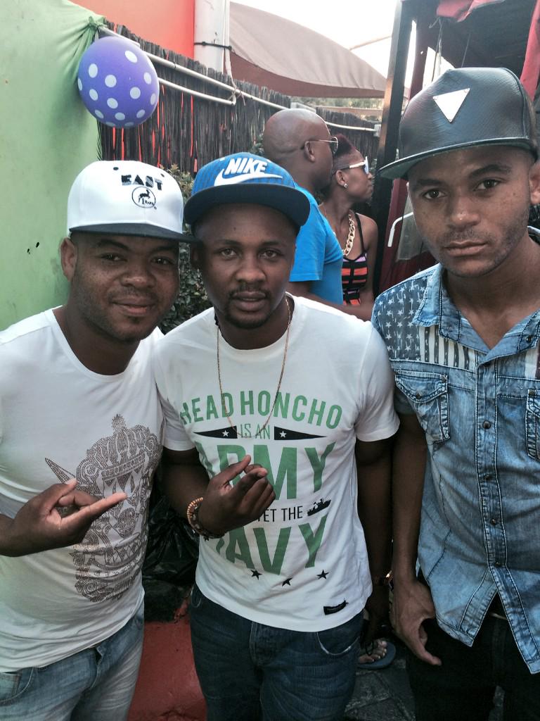 MeloSoul_SA's tweet photo. @Infiniteboys birthday experience at @JoesButcherAlex with @ZwEsTa_Zulu #TBT #Musicians http://t.co/vXnFmVM3jA