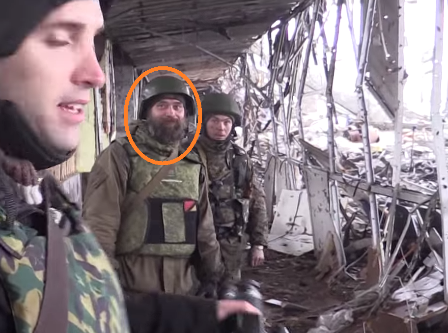 JulianRoepcke's tweet photo. THIS spelled the end to #Donetsk #airport,1 month ago.
The #silence_regime allowed Russians to prepare in #Terminal_2 http://t.co/EUOTzfAgRo