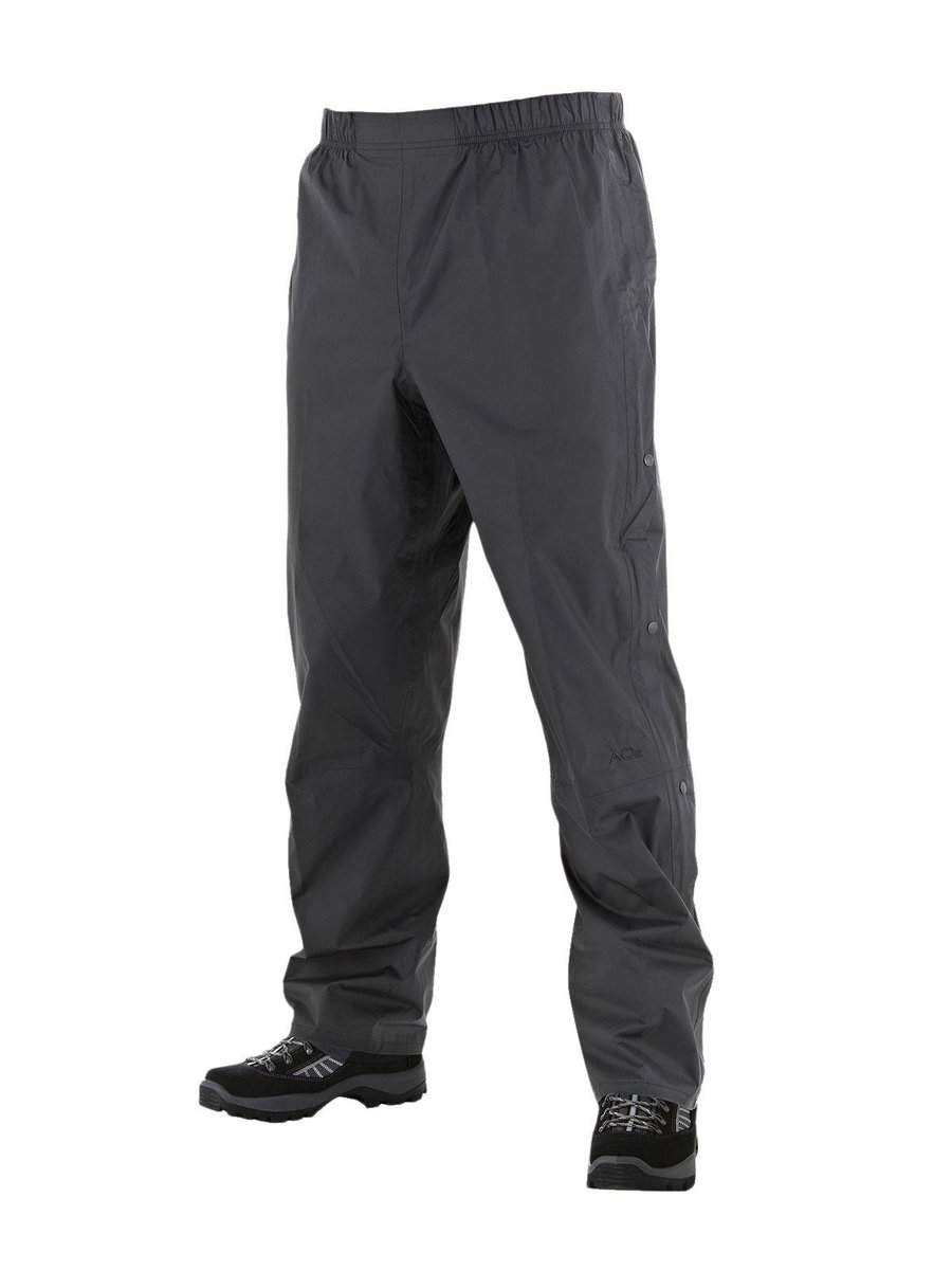 OutliveStore's tweet photo. Stay dry and keep on the move with these BERGHAUS Men's Deluge Overtrousers..Available at Outlive :) http://t.co/2c22rQax7k