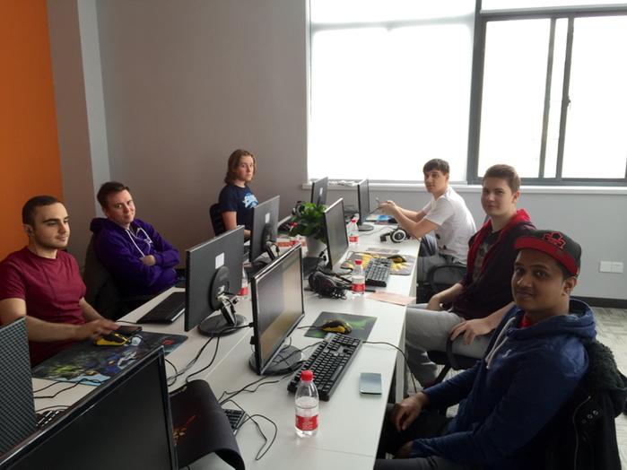 B77I1auIYAEDQhz.jpg:large