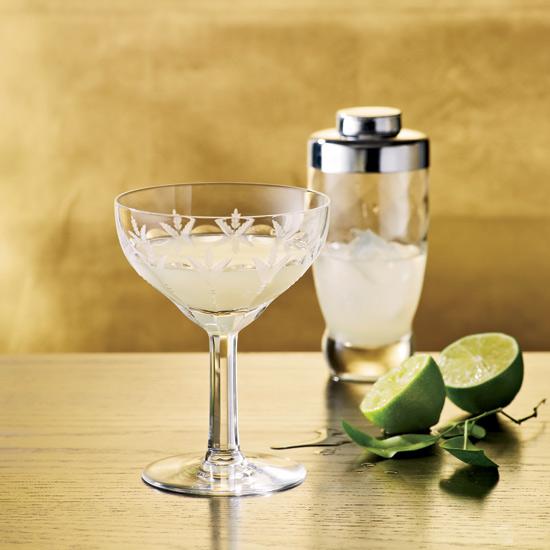 bar_barometer's tweet image. “@foodandwine: 10 superb shaken cocktails: fandw.me/1L1X7pX http://t.co/IqNFf4qHMG” What are your top picks?