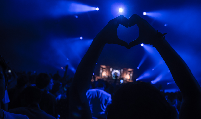 street_machine's tweet photo. I❤Hardstyle! #QdanceCL #HardDanceMusic http://t.co/yWFasgJggs