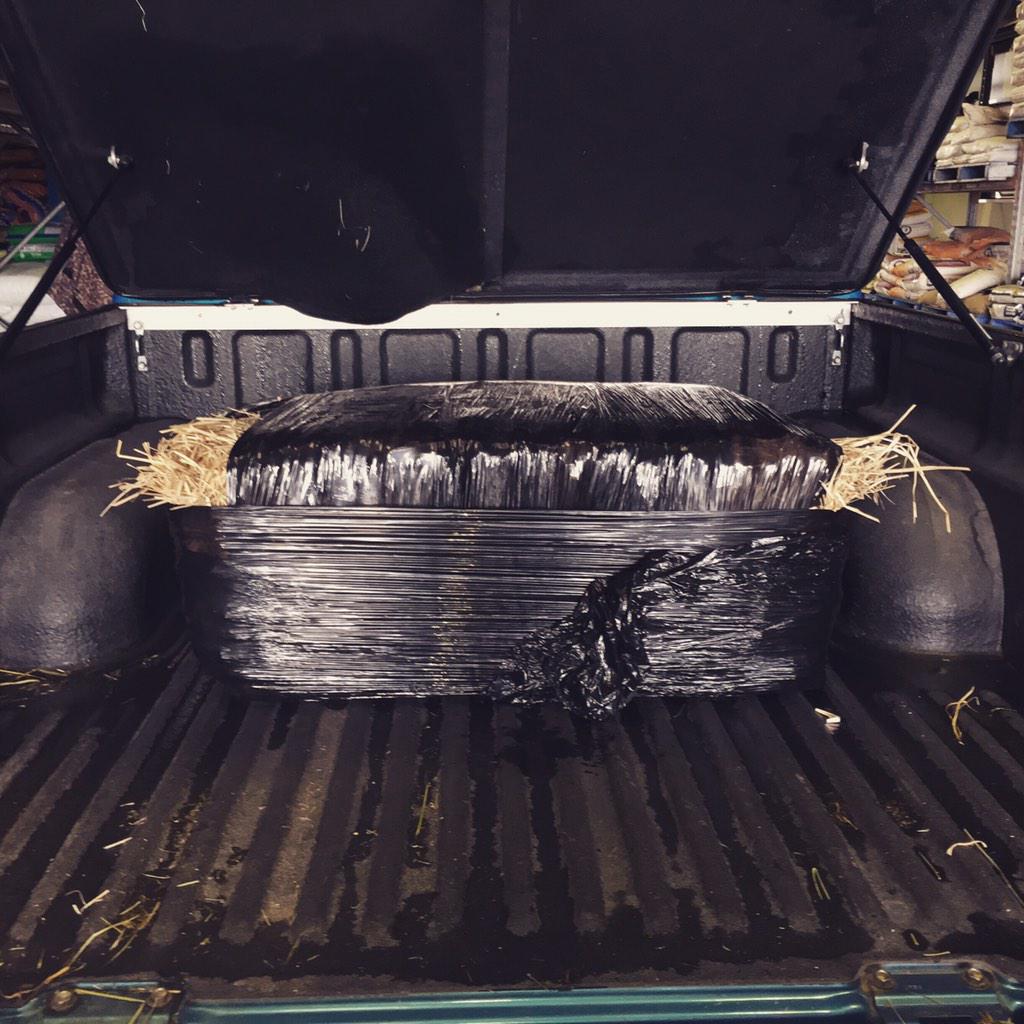 Feed2Go's tweet image. Our last customer was concerned about her bale getting wet. Not a problem for Team Feed 2 Go. #customerservice