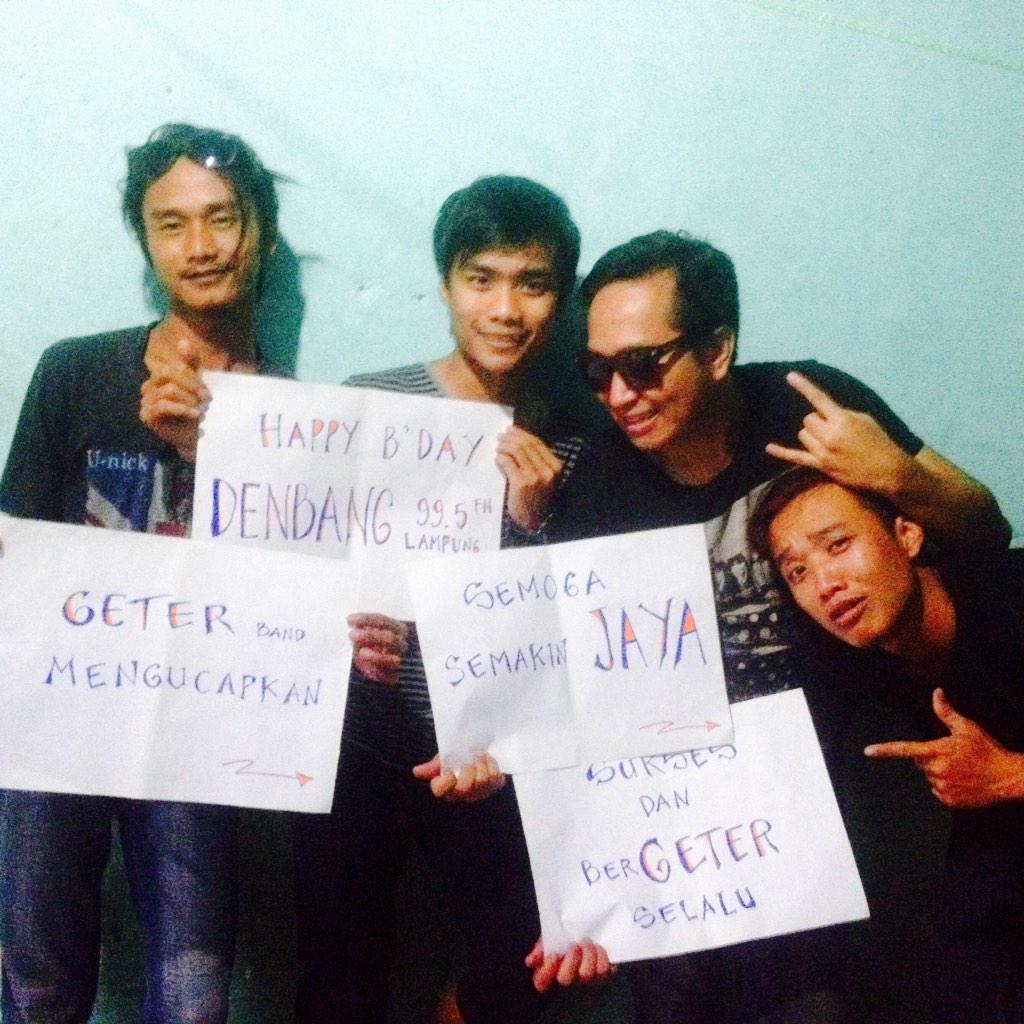 Geter_band's tweet photo. Happy b'day @Denbang_Lampung semoga semakin jaya, sukses n berGETER selalu #Semarak29HUTDenbang http://t.co/bvMAopVPLW
