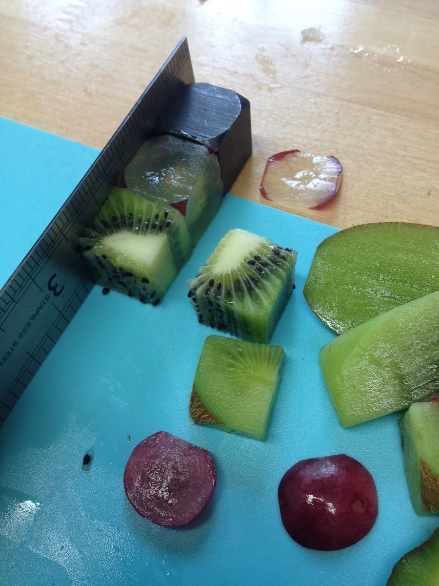 MagneticMattt's tweet photo. This morning @EdSciFest we made a jig for cutting fruit into cubes. Why? You'll see when the brochure is launched! http://t.co/BaeYZanFMT