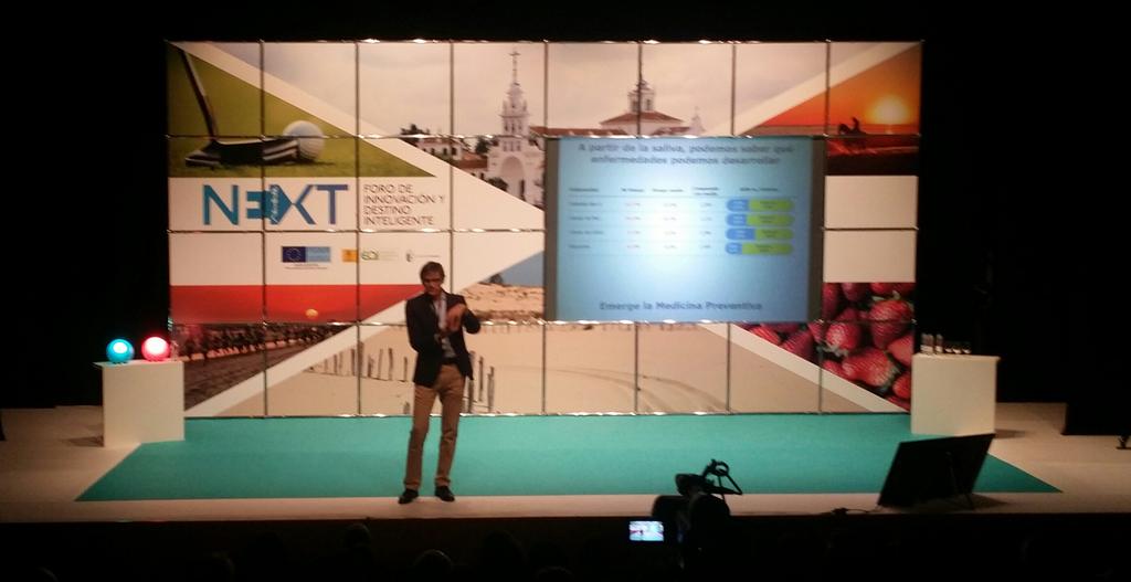 caromarqb's tweet photo. #next_innova  en #Almonte. Álvaro Quintero Social Media. http://t.co/XS0G4GtbTa