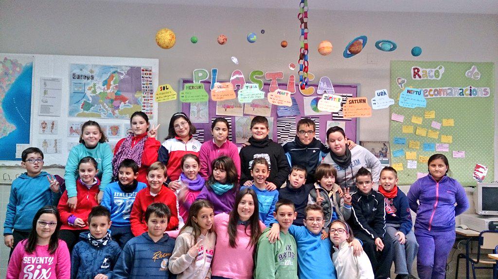 Carolhig2's tweet photo. Pequeños gigantes de los que no te quieres separar. 😭 http://t.co/jrzB8q4sXQ