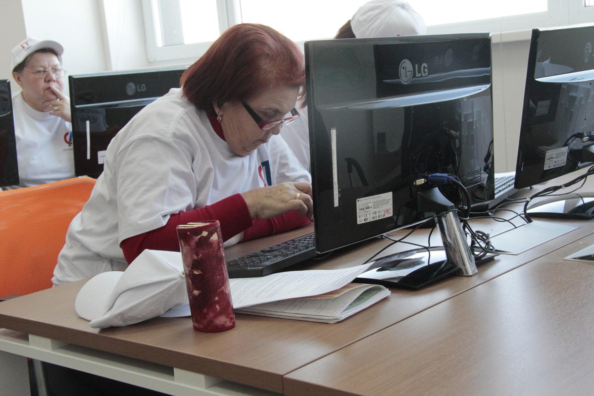 okolo_IoT's tweet image. RT@itpark_chelny:Самые продвинутые пенсионеры сейчас в #itpark #chelny.Здесь началась ИТ-олимпиада третьего возраста.