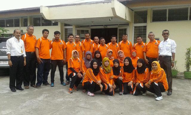 wulanPWD2's tweet photo. Keluarga besar BPN kab. Solok http://t.co/KB2vflZLxF