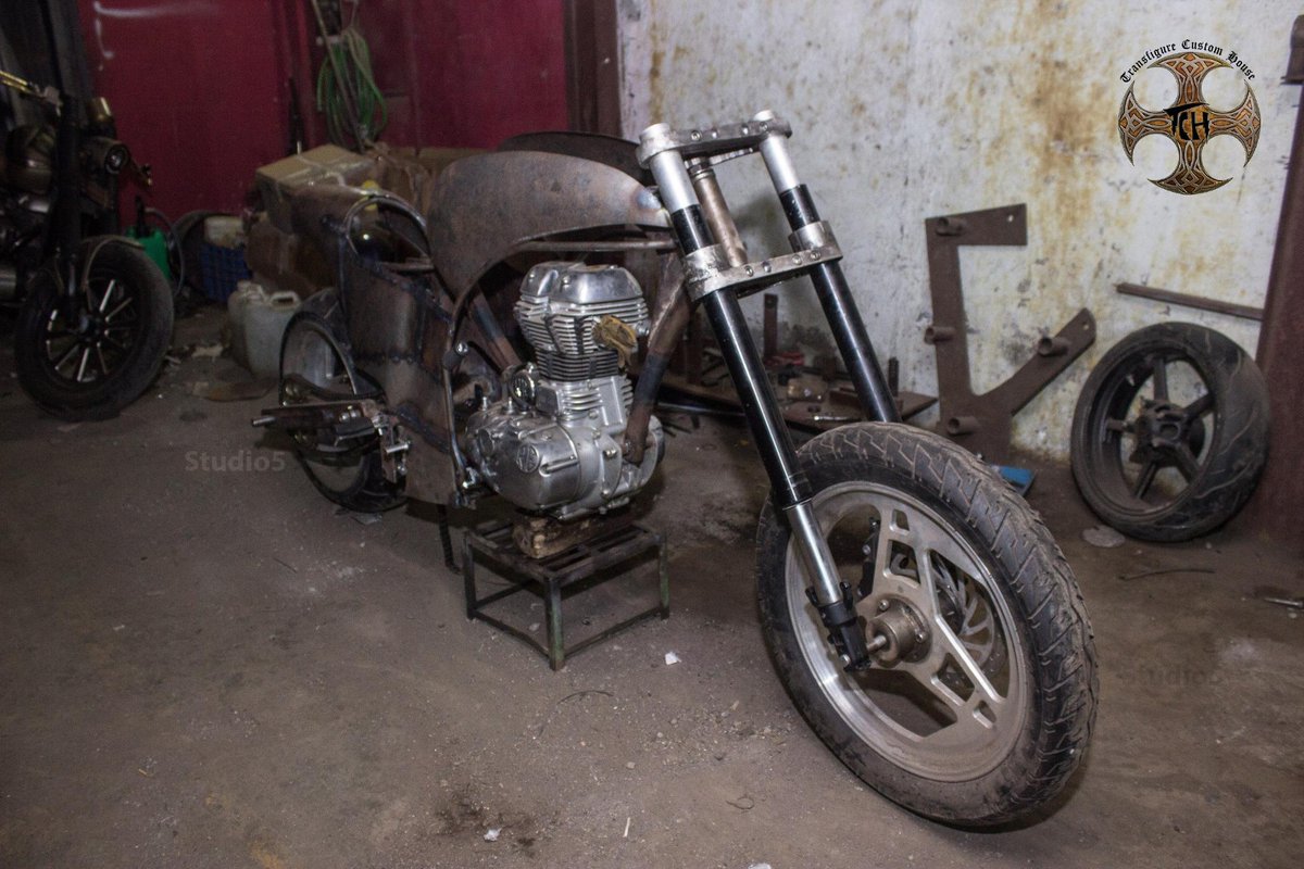 TransfigureCH's tweet photo. Watch out for the dragster "Stealth" rolling out soon for IBW
#bikebuildoff #dragster #Stealth #IBW #indiabikeweek http://t.co/Ir1CsrIxWU