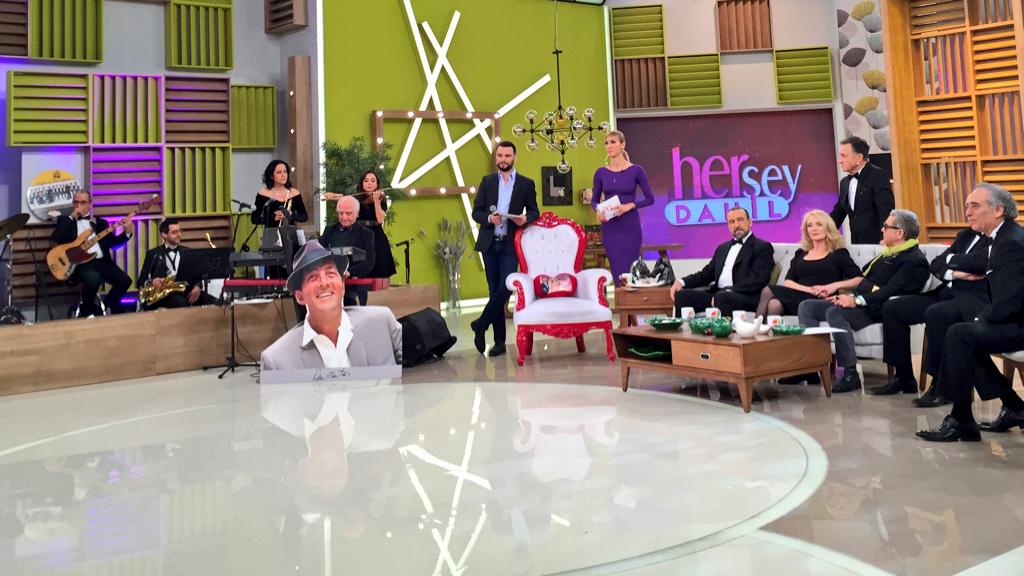 showherseydahil's tweet photo. Cihan Ünal,Suna Yıldızoğlu,Gökhan Abur,Yalçın Özden ve daha niceleri...14 kişilik dev otkestra #HerŞeyDahil de! http://t.co/O6Ycl9drw1