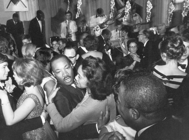 Dance Floor Knowledge . This Friday 1 till 3 am  GMT. 
On the Dance Floor with MLK
<a href="/DJLindenC/">Linden C</a>  on Mi-<a href="/MiSoulTweets/">misoulradio</a>