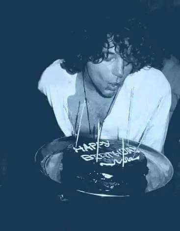 Happy Birthday Michael Hutchence, would have turned 55 today. 