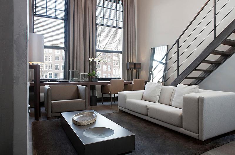 @remyMeijers rediseña con elegancia y sobriedad 16 habitaciones del #hotel The Dylan: interioresminimalistas.com/2015/01/22/sob…