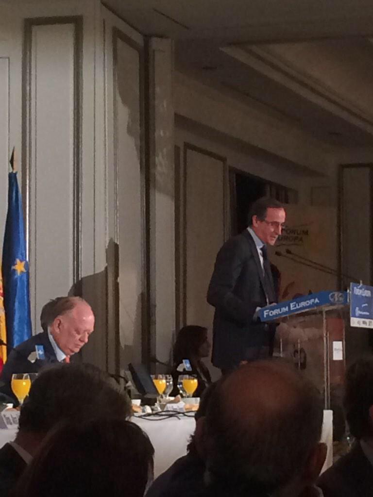 @AlfonsoAlonsoPP: la farmacia comunitaria española es una de las mejores del mundo <a href="/NewEconomyForum/">New Economy Forum</a>