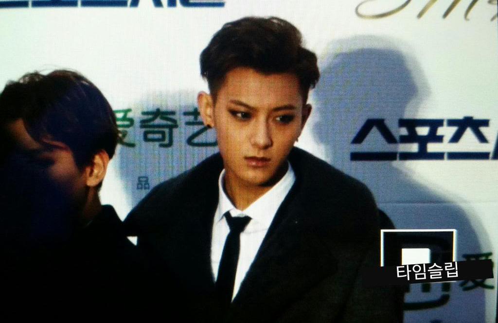 TimeSlip_0502's tweet photo. 150122 서가대 레드카펫 #타오 #TAO
아니 이 멋짐은..날 죽이려는건가???ㅠㅠㅠㅠ http://t.co/CskELPEgdo