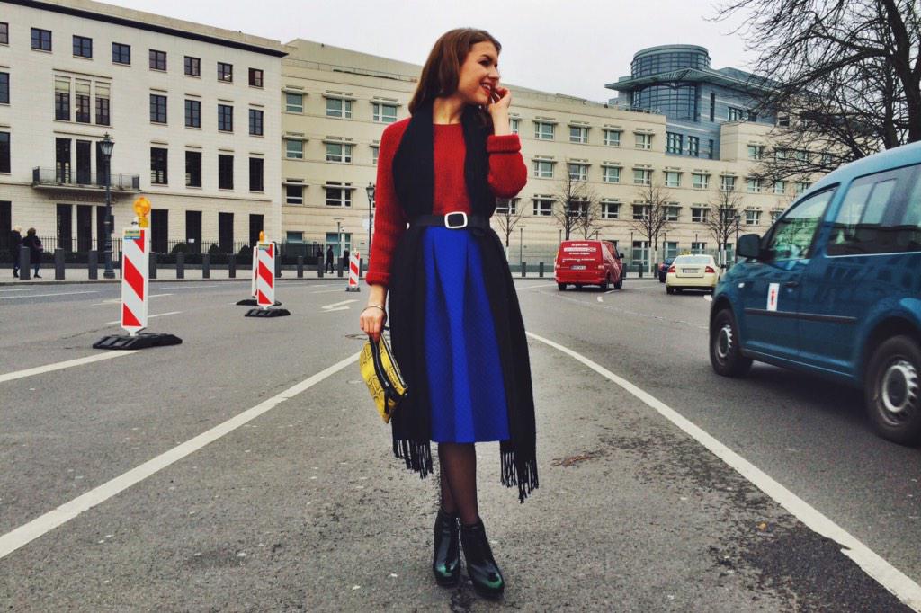 myberlinfashion's tweet image. My #ootd for #berlinfashionweek day 4. Already photographed for Grazia and Vogue 🙏🙊 #mbfwblive #mbfwb #mbfw #fashion