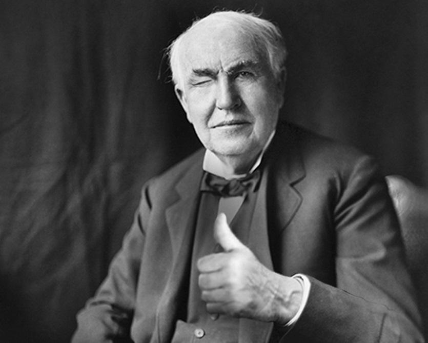WhitfieldsESol's tweet image. Edison famously declared "I'd put my money on #solar energy" Is he finally being proved right? bit.ly/1CEMxPx