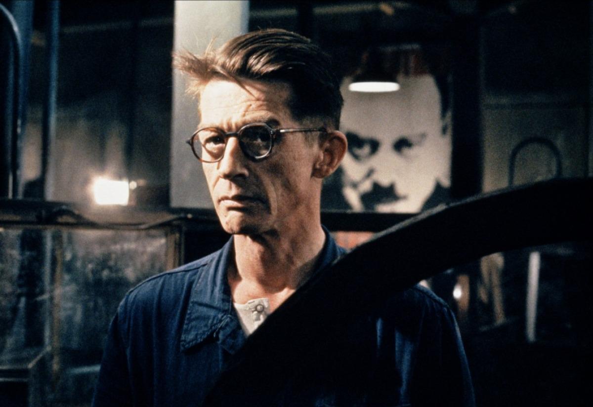  Happy birthday, John Hurt! We remember him with his role in 1984, the 1st Golden Tulip recipient of 