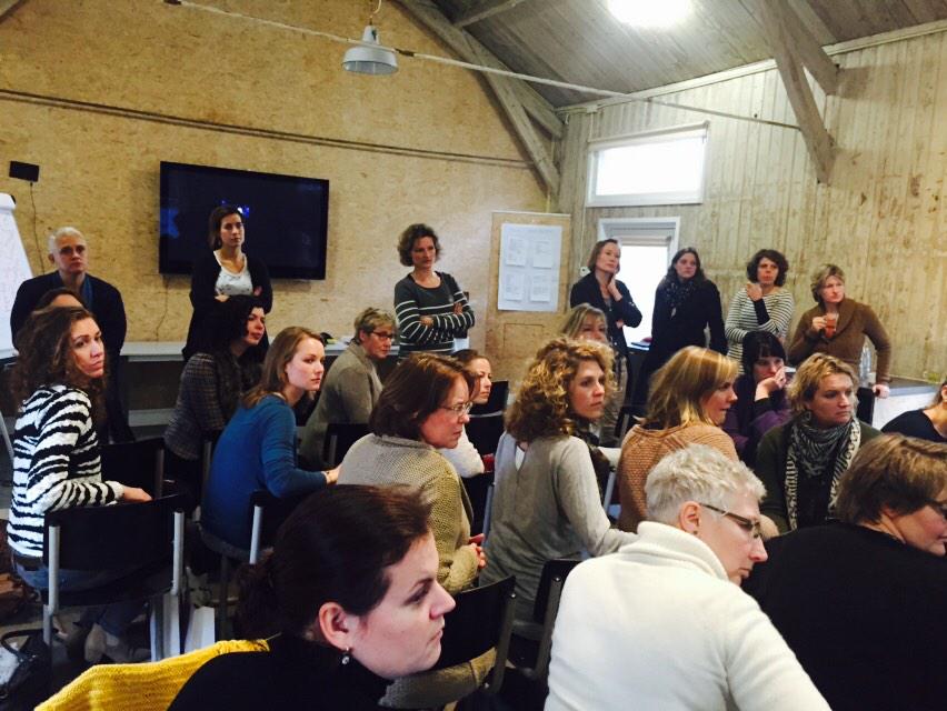 Allen vol aandacht plannen 2015. #samensterk <a href="/EVCmiddenNL/">EVC middenNL</a> #evcevent2015