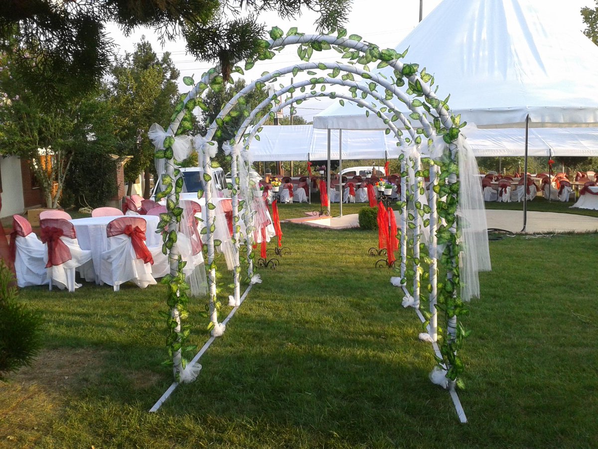 aryutaturgut's tweet photo. Aynalı Köşk'te kır düğünü yapma fırsatı....!
her şey dahil  3500 tl. tel.05324145546
bizi aramadan karar vermeyin:! http://t.co/9xRIehtTTd