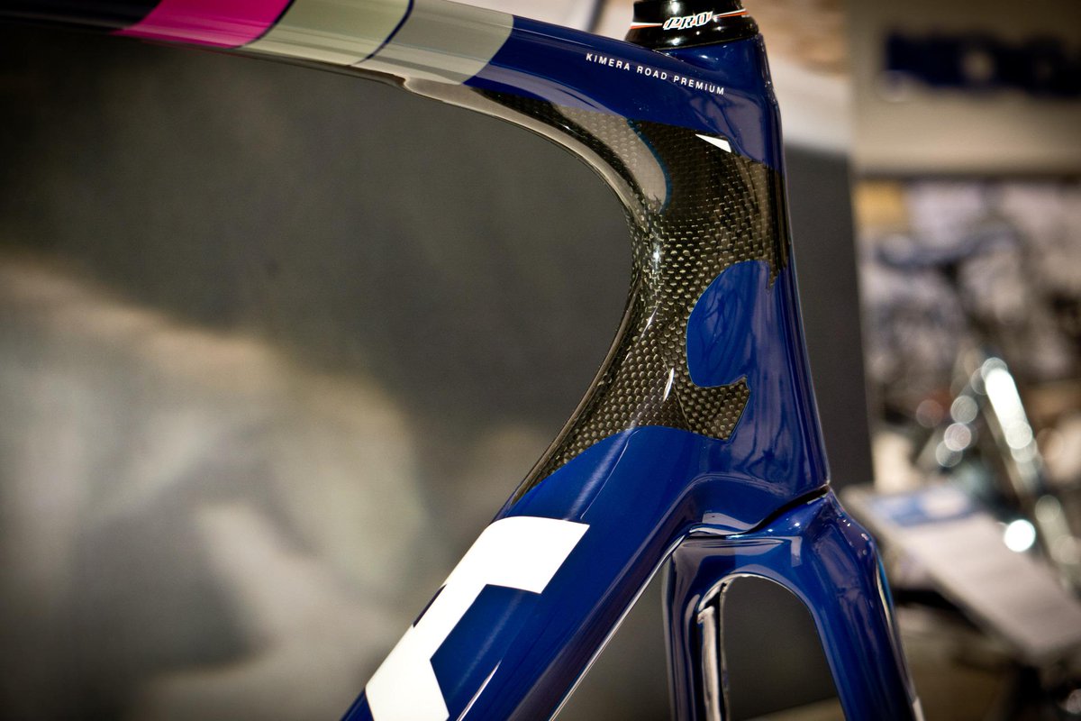KOGA_bikes's tweet photo. Close Up Kimera @SEGracing #preview http://t.co/Zpk0jgxxOm