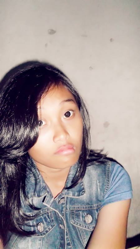 chacha_resha's tweet photo. Rambut baru:*\=D/ http://t.co/bs0KIhOZsg
