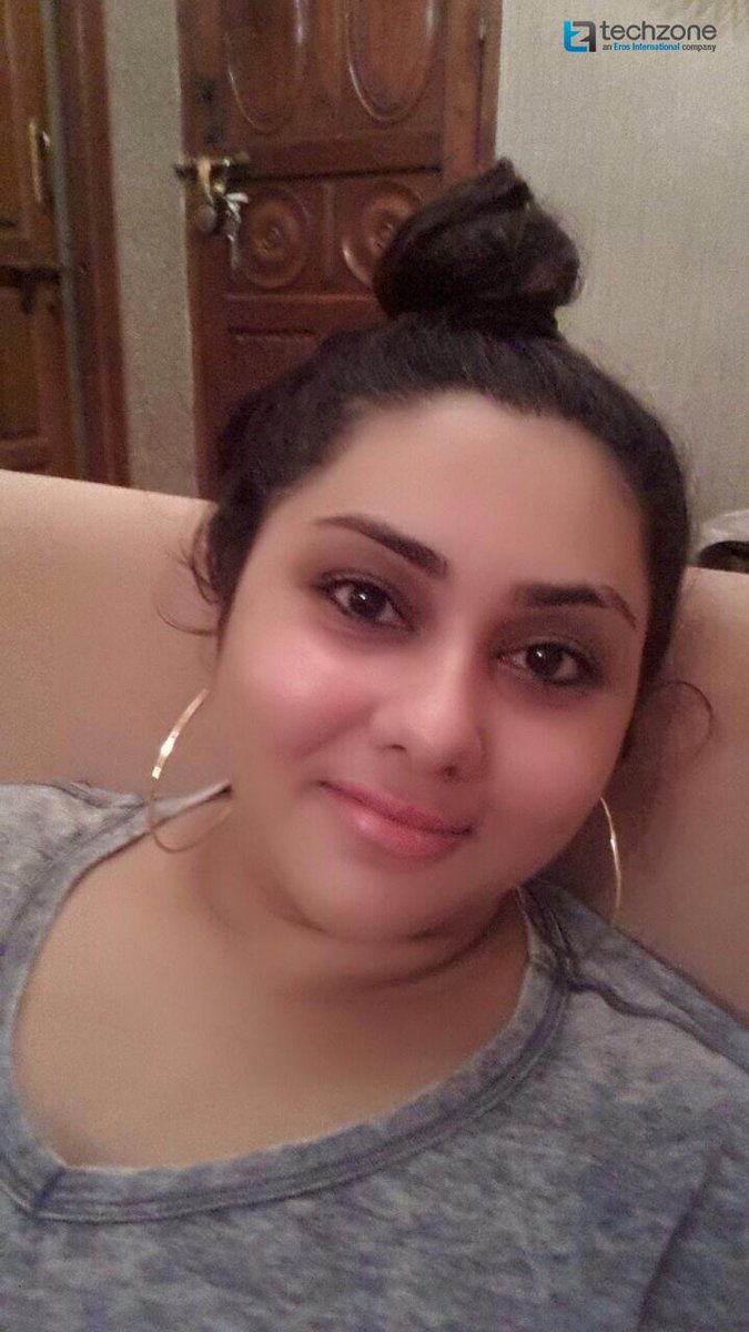 v_namitha's tweet photo. After few days m reaally looking forward to spend a night with ma besties!! Will send more pix later machans! Ciao... http://t.co/3CqdhnoIoh
